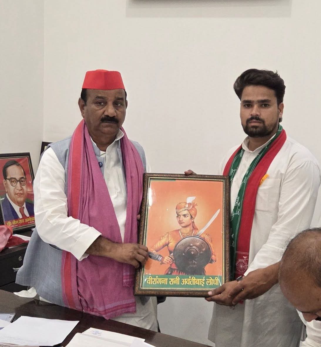 लखनऊ में सपा प्रदेश अध्यक्ष श्री श्याम लाल पाल जी से आत्मीय मुलाकात | अतरौली में बदलाव की तैयारी