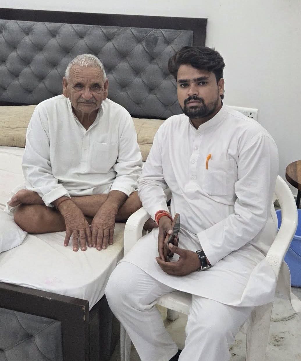सैफई में वरिष्ठ समाजवादी नेता श्री अभयराम यादव जी से आत्मीय मुलाकात | गगन लोधी