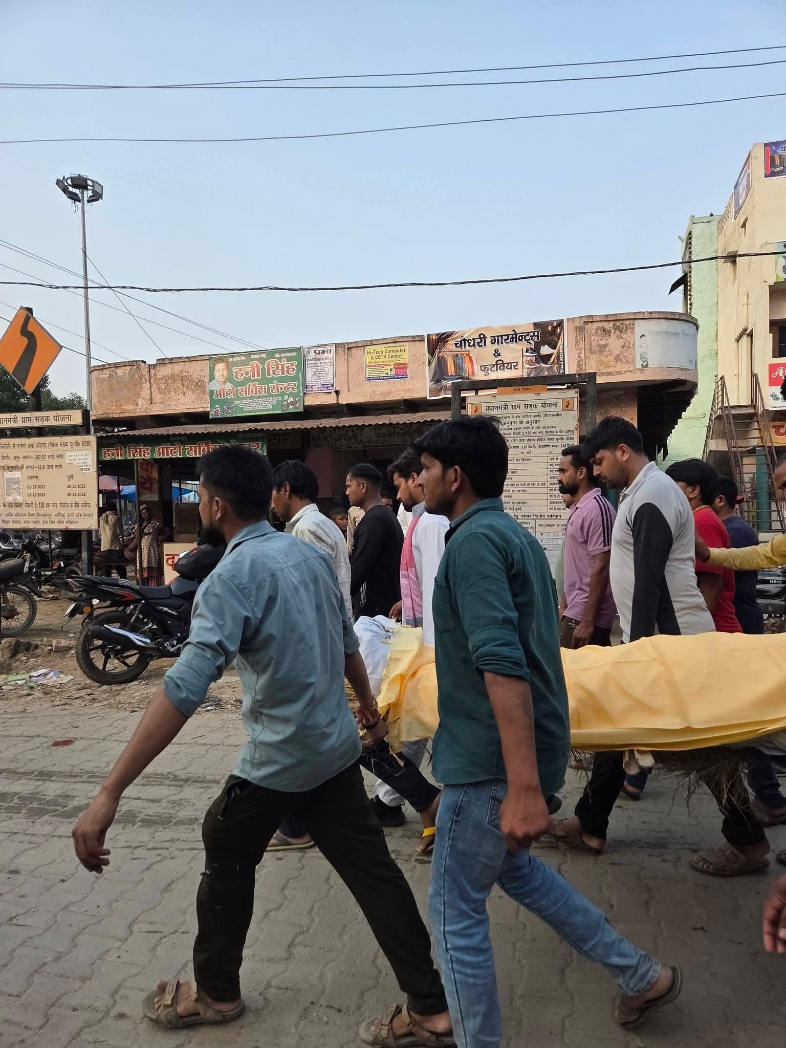 गांव जिरौली धूमसिंह में शिक्षक दलवीर सिंह लोधी जी के निधन पर शोक संवेदना | गगन लोधी