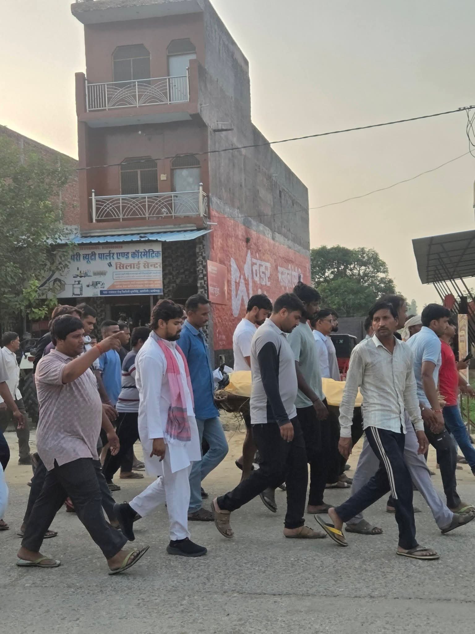 गांव जिरौली धूमसिंह में शिक्षक दलवीर सिंह लोधी जी के निधन पर शोक संवेदना | गगन लोधी